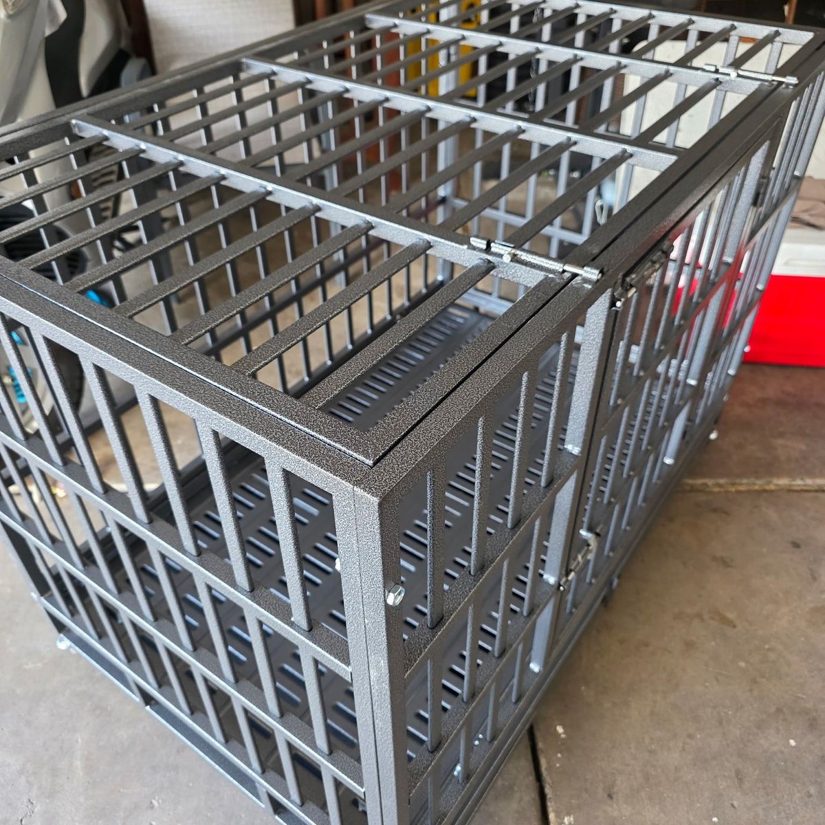 dog crate