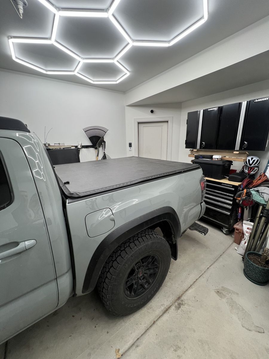 Toyota Tacoma Toneau Cover (3rd Gen)