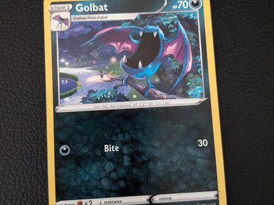 Pokémon TCG Golbat 104/195 Sword & Shield Silver Tempest Trading Card