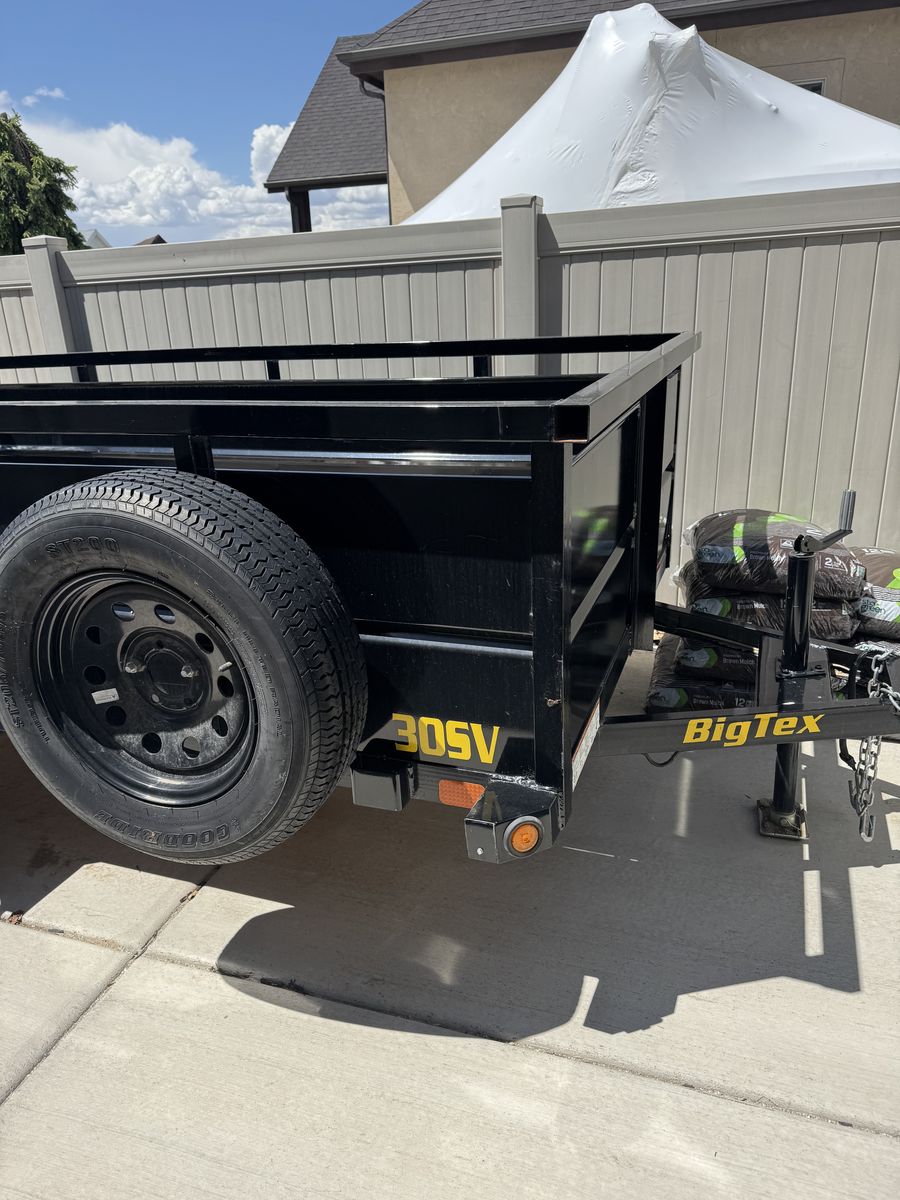 Big Tex 60”x10’ single axle trailer.