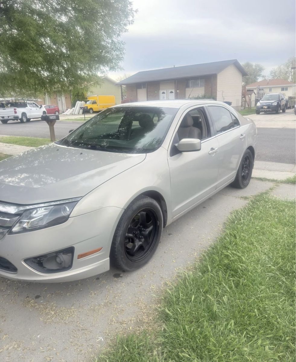 2010 FORD FUSION