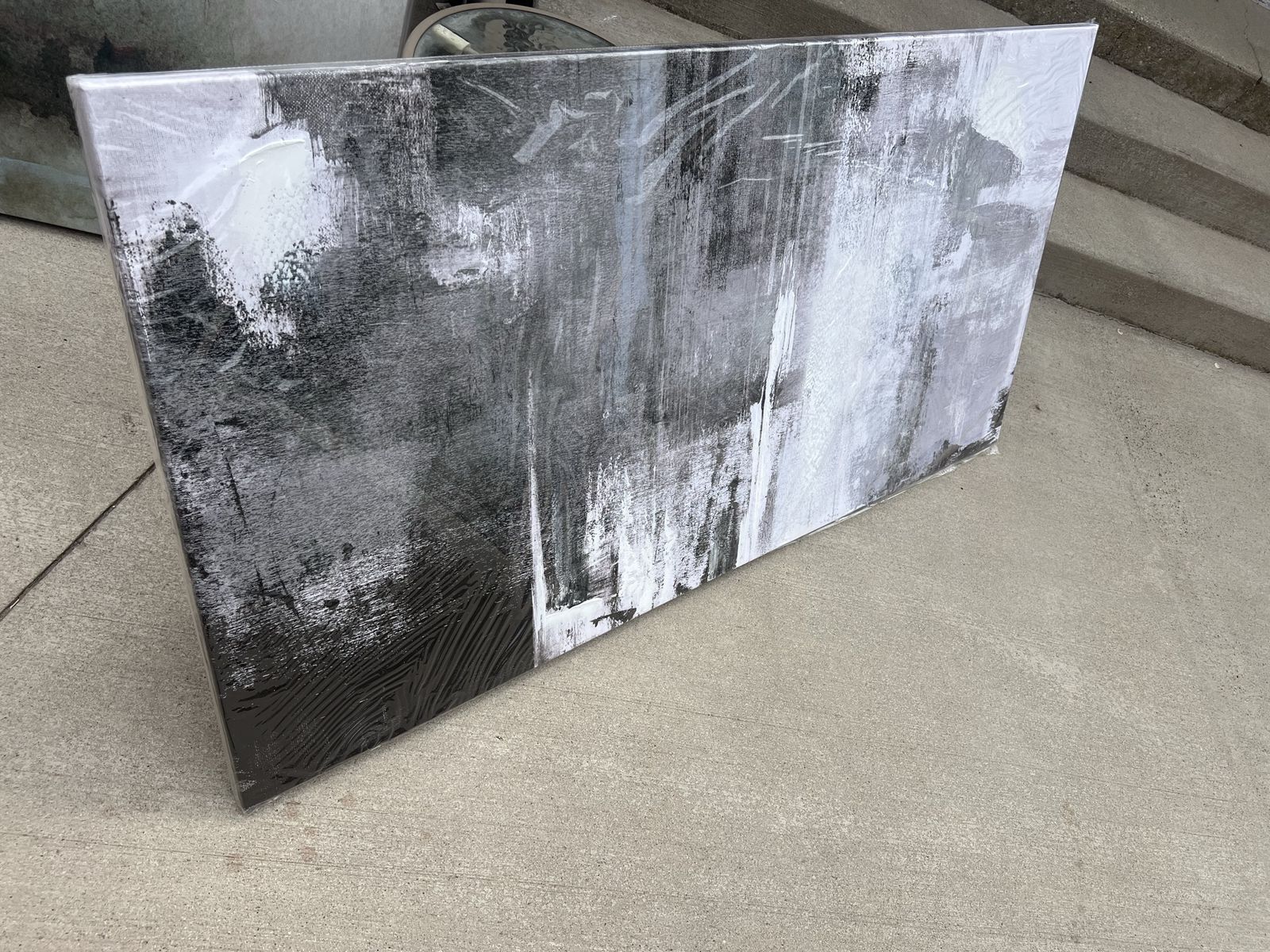 Main image 10