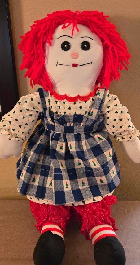 Handmade Raggedy Ann Doll / 7 outfits