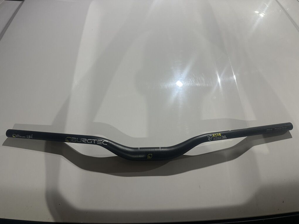 Burgtec Ride High 38 800mm Bars