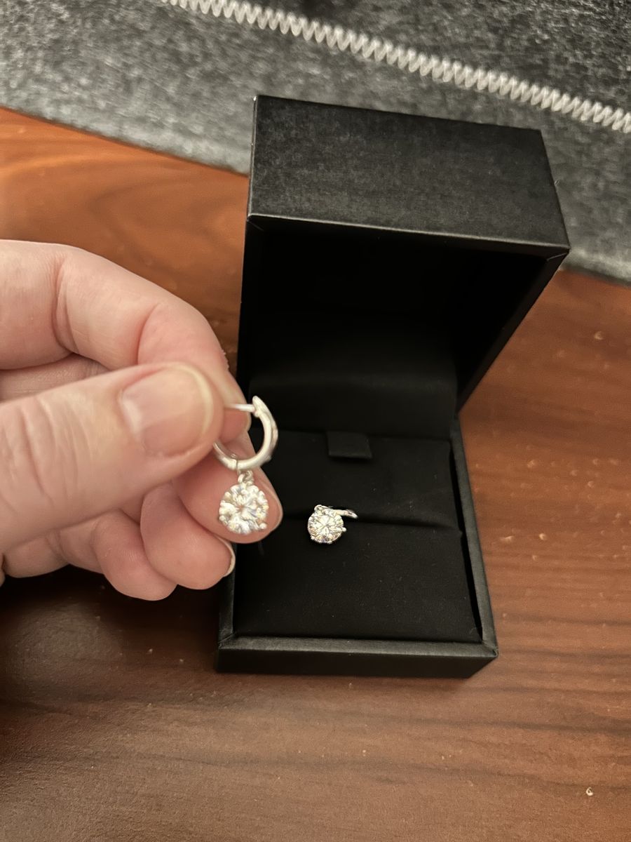 NADIA MOISSANITE EARRINGS 2.55 CARAT