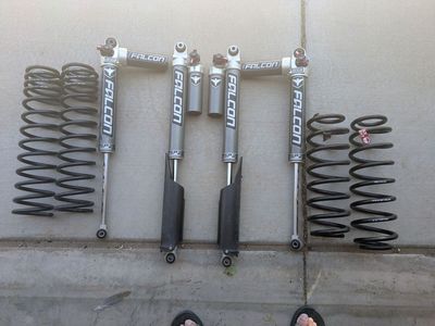 Falcon SP2 Series 3 shocks, Teraflex springs