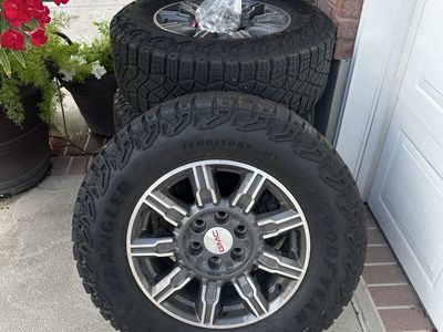 Goodyear Wrangler Territory MT All-Terrain Tires and GMC factory 18x9.5J Wheels - Set of 4, Great Tread. TPMS.