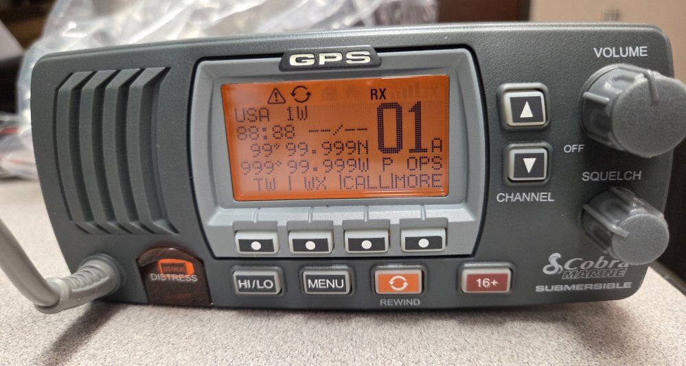 Cobra MRF77B GPS VHF Marine Radio, New, Open Box