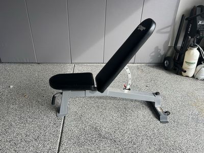 Incline Bench