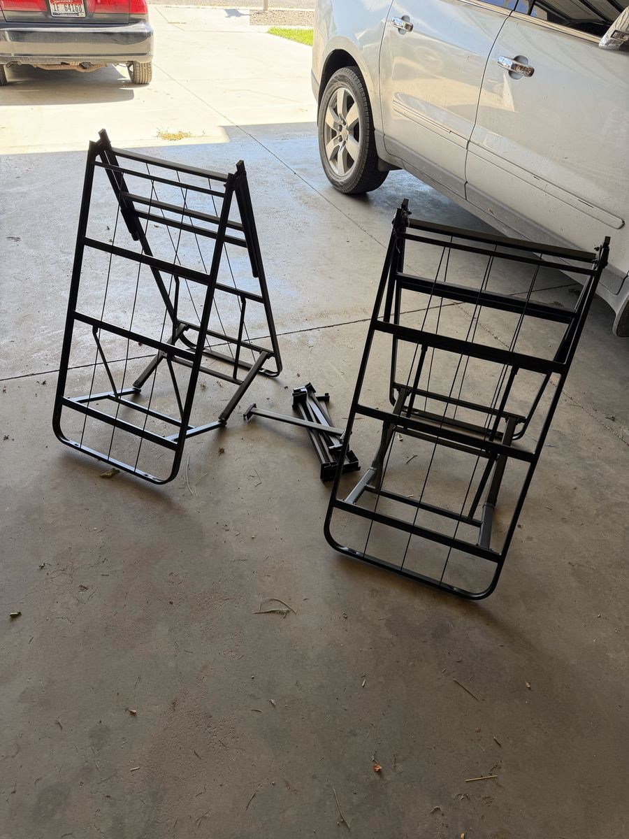 Full bed frame