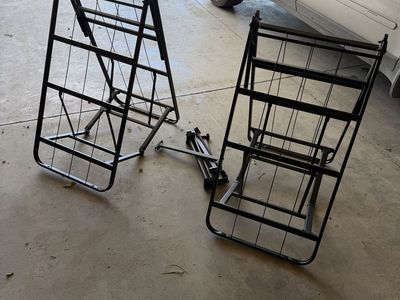 Full bed frame