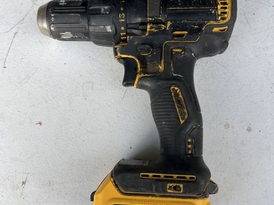 DeWalt 20V Cordless Drill Driver with Power Stack Battery