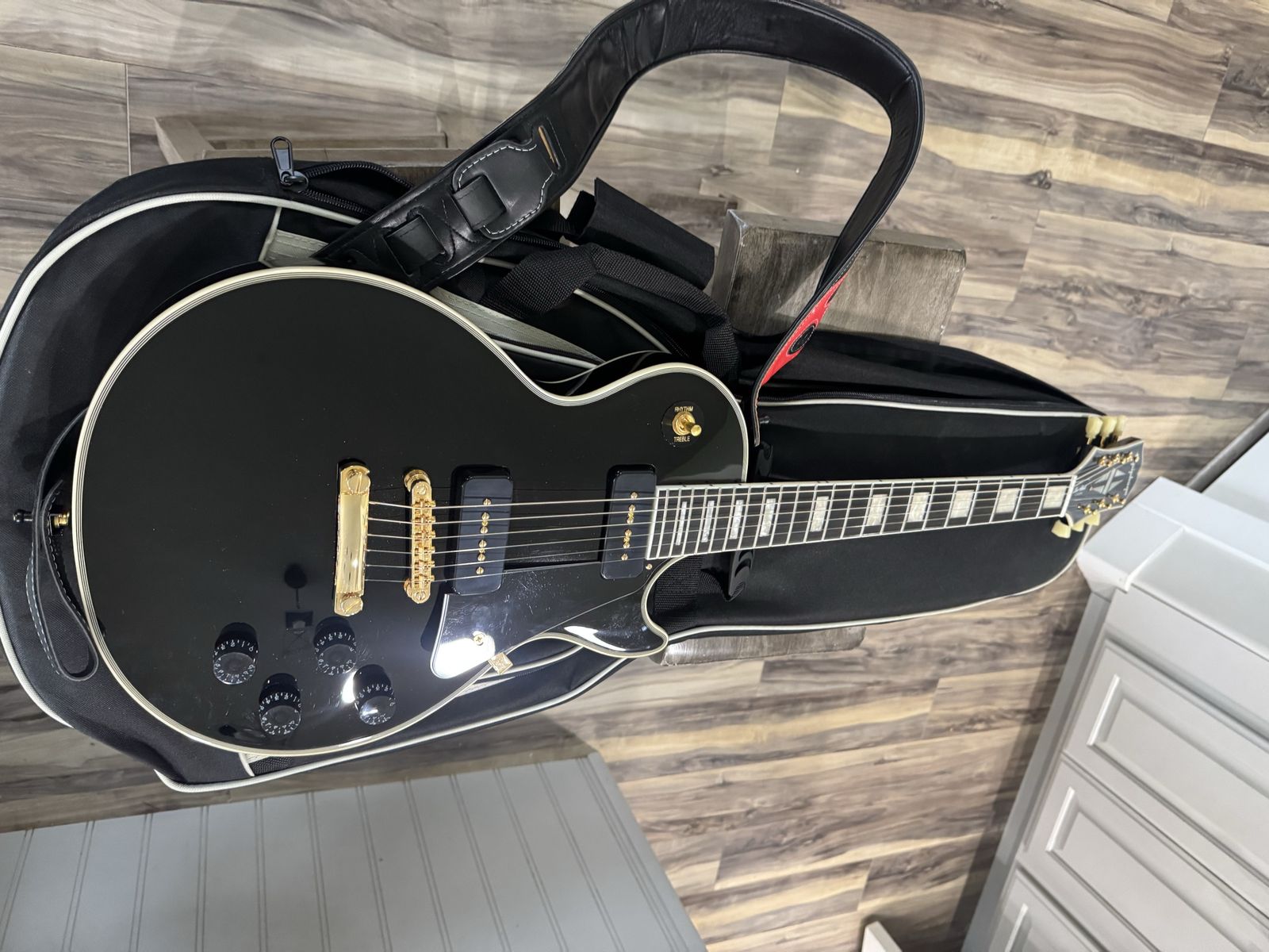Epiphone Les Paul Custom Electric Guitar Black Gold Hardware with Original Soft Padded Case.