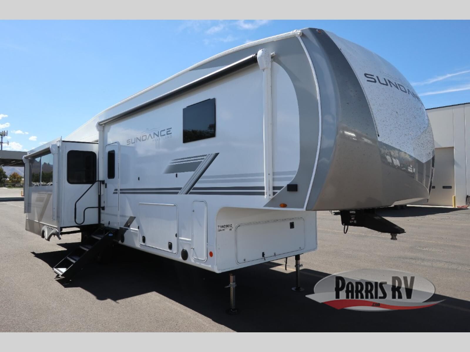 New 2026 Heartland Sundance 32RLBS