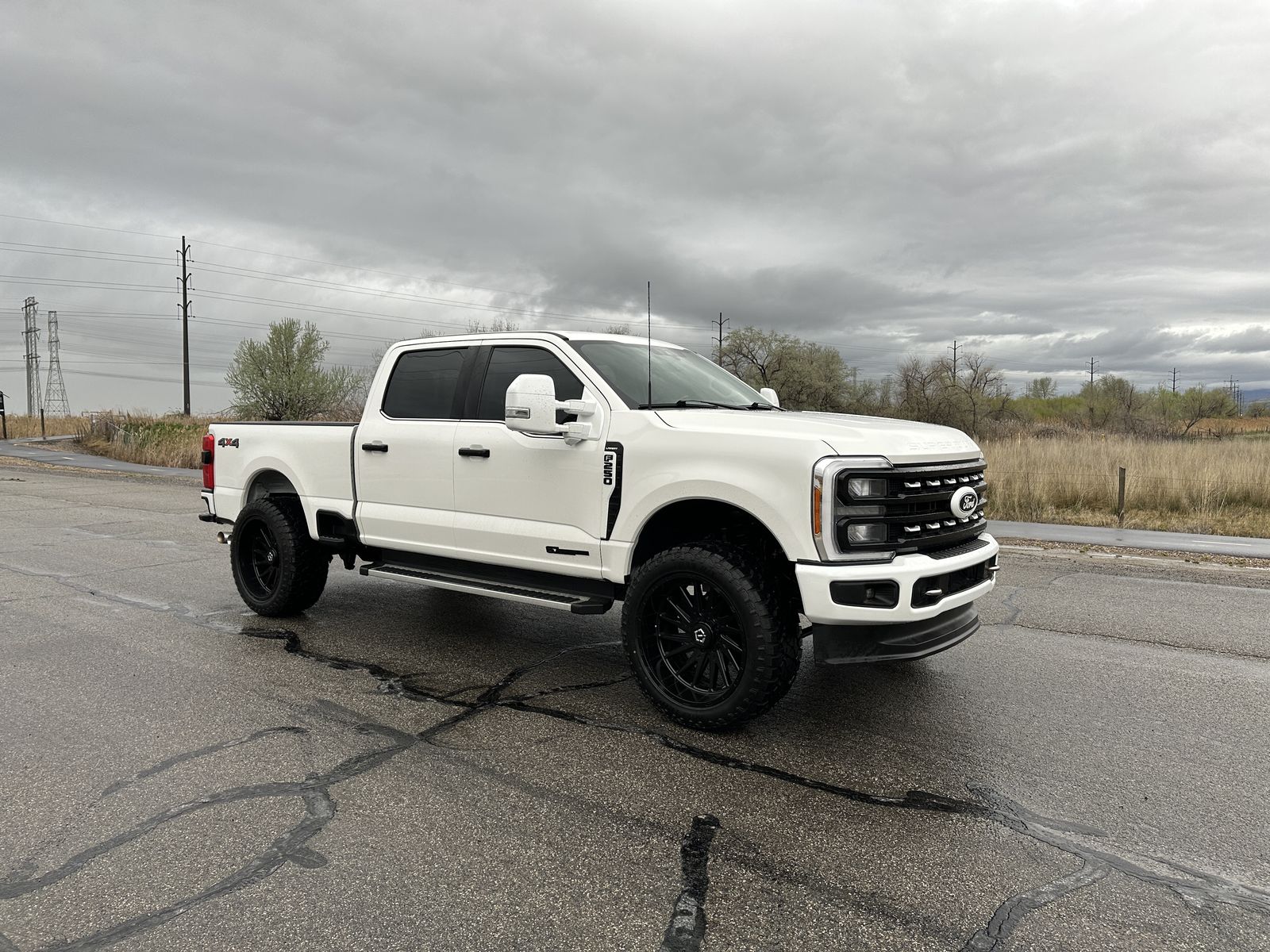 2023 Ford F-250 Super Duty Lariat