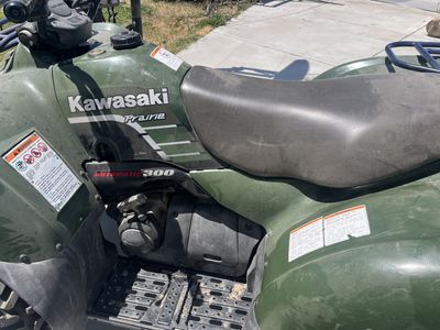 Kawasaki Prairie 300 2x4