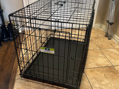 Medium Dog/Animal Crate: Top Paw 30" Double Door Folding Crate
