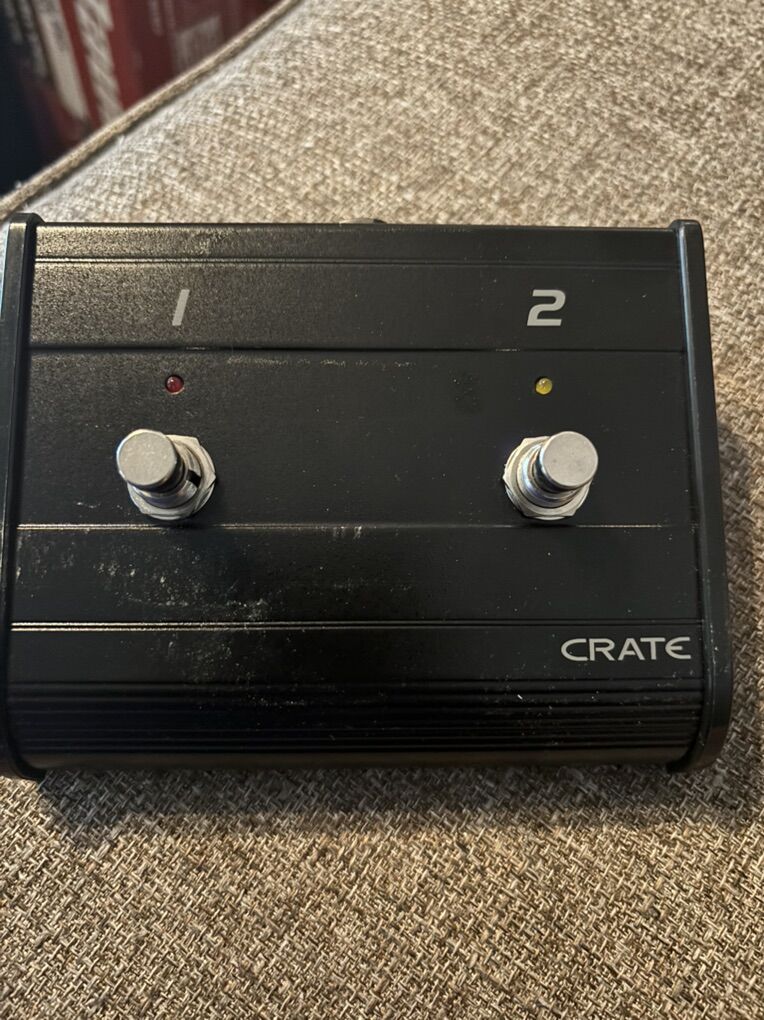 Nice CraTe 2 Button Effects Pedal For Music Gurus