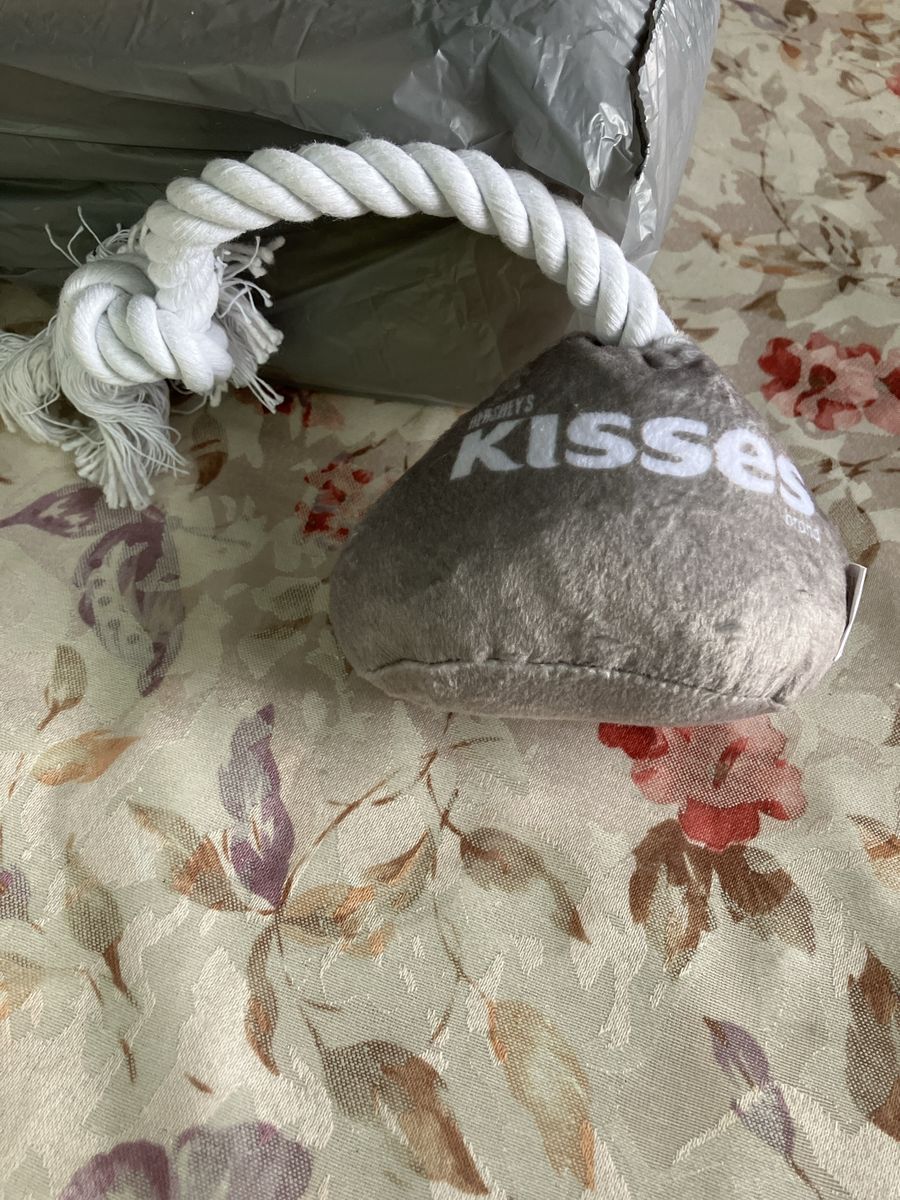 New Dog Toy Hersheys Kiss