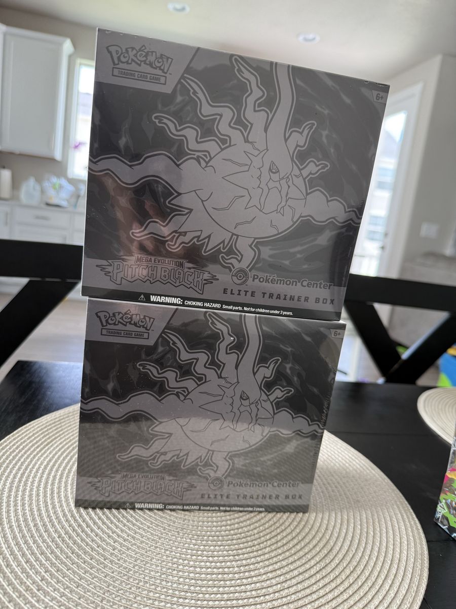 Pitch Black Pokemon Center Etb