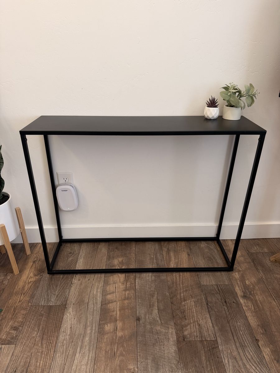 Project 62 Console/Entry Table - Black