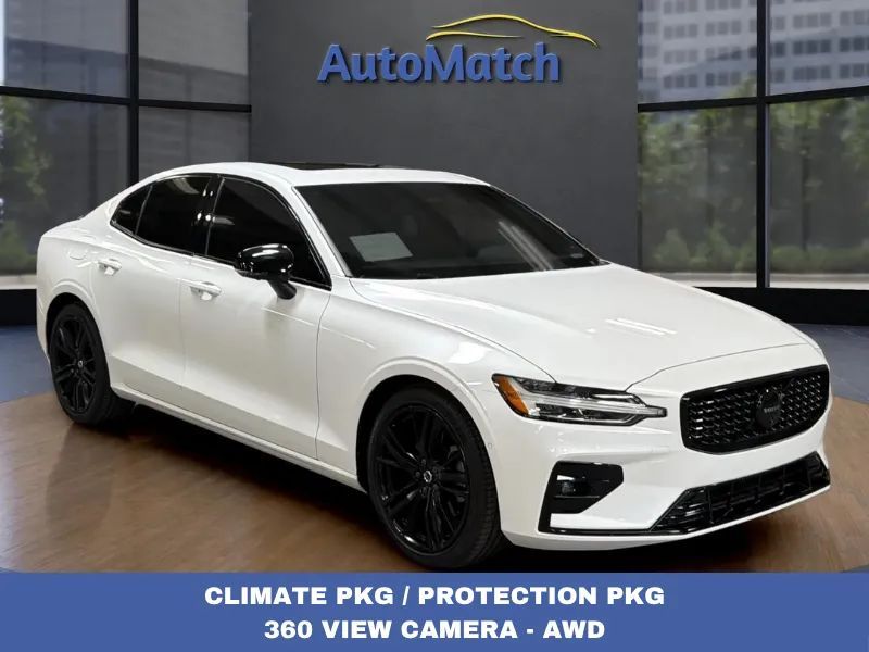 2024 Volvo S60 B5 Plus Black Edition