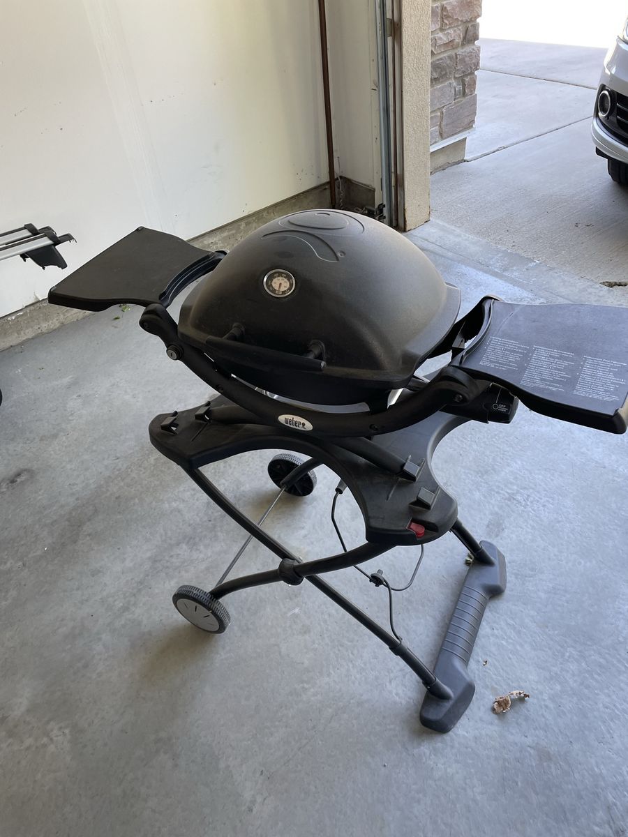 $50 OBO Weber Grill, like new