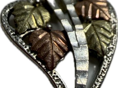 Black Hills Gold Heart Pendant Sterling Silver Yellow & Rose Gold Leaves
