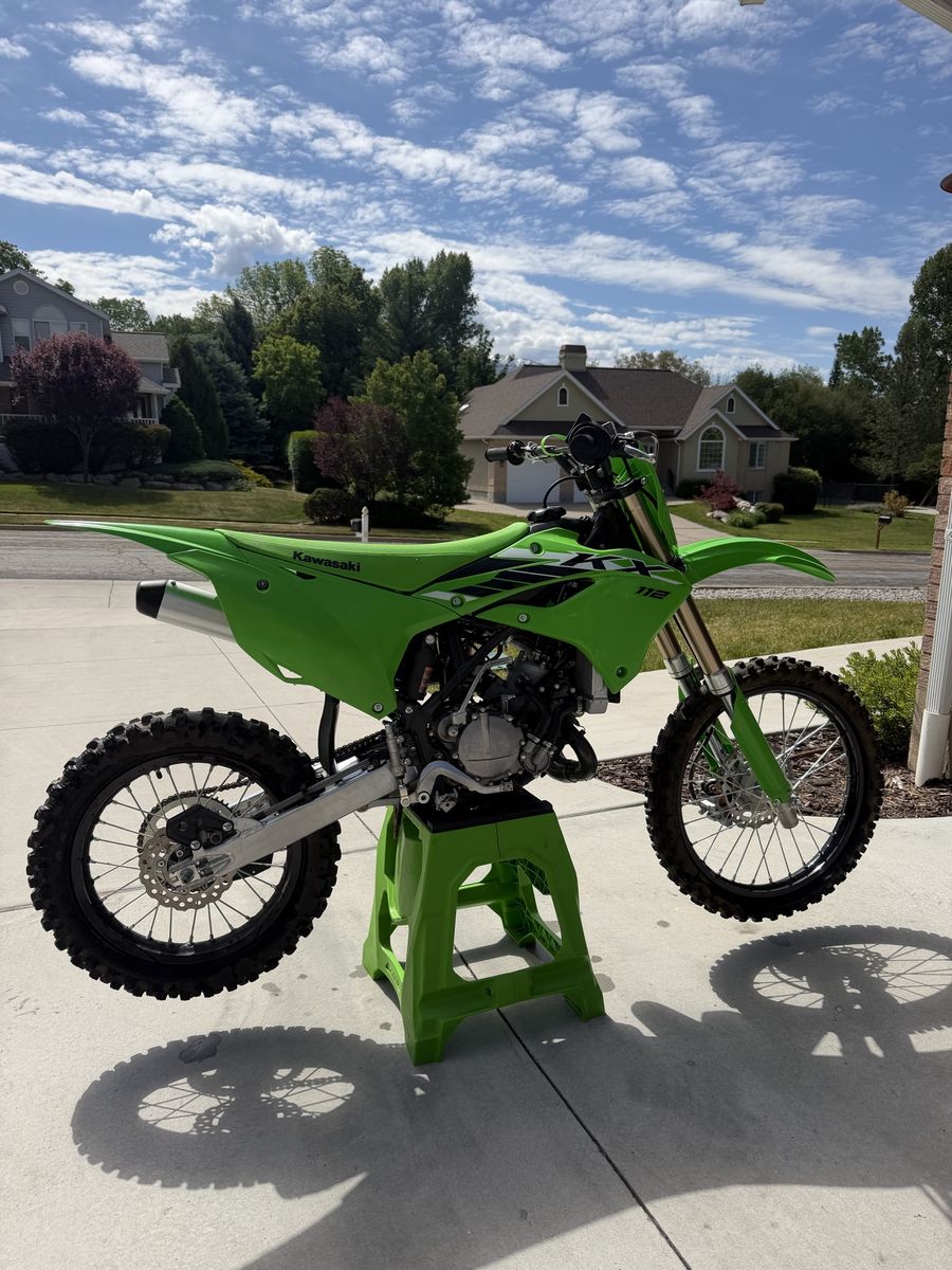 Kawasaki KX112 Dirt Bike - Only 13.7 Hours