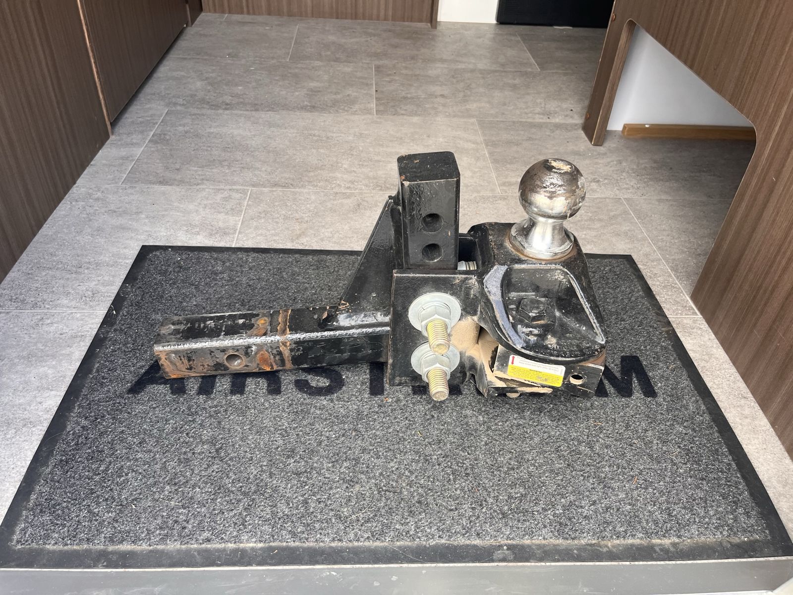 Main image 12