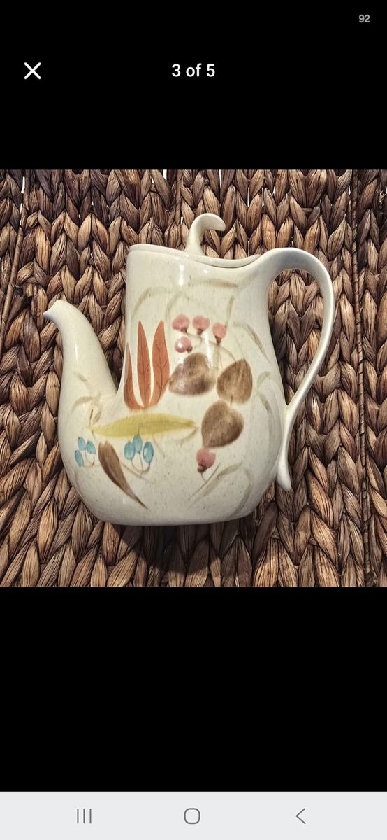 Red Wing Pottery Random Harvest Tea Pit With Lid