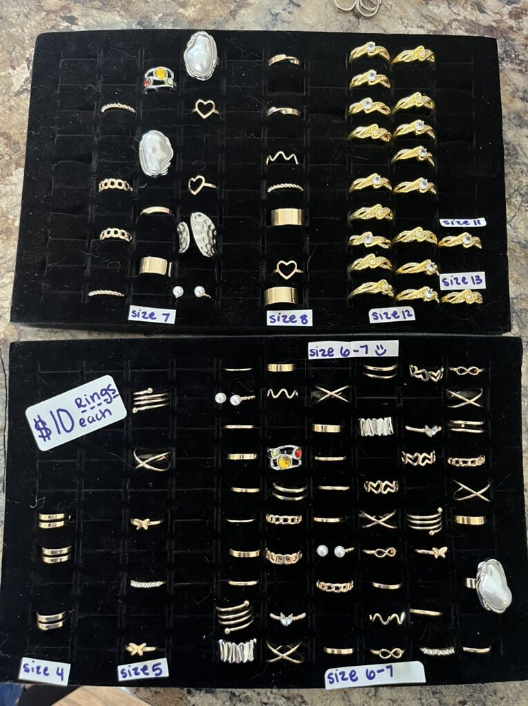 $10 Rings Bracelets Necklaces Earings Jewlery Gold