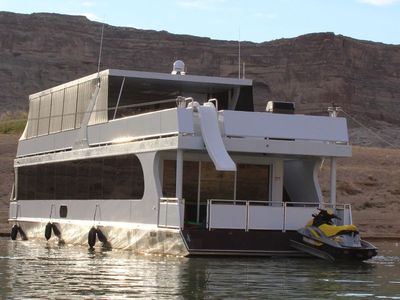 2015 Evolution - Bravada Houseboats Lake Powell Shared Ownership