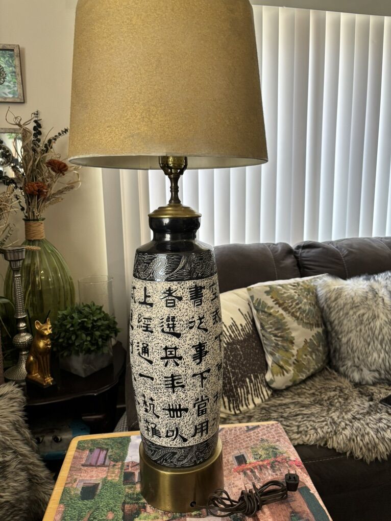 Antique Cylindrical Decorative Lamp