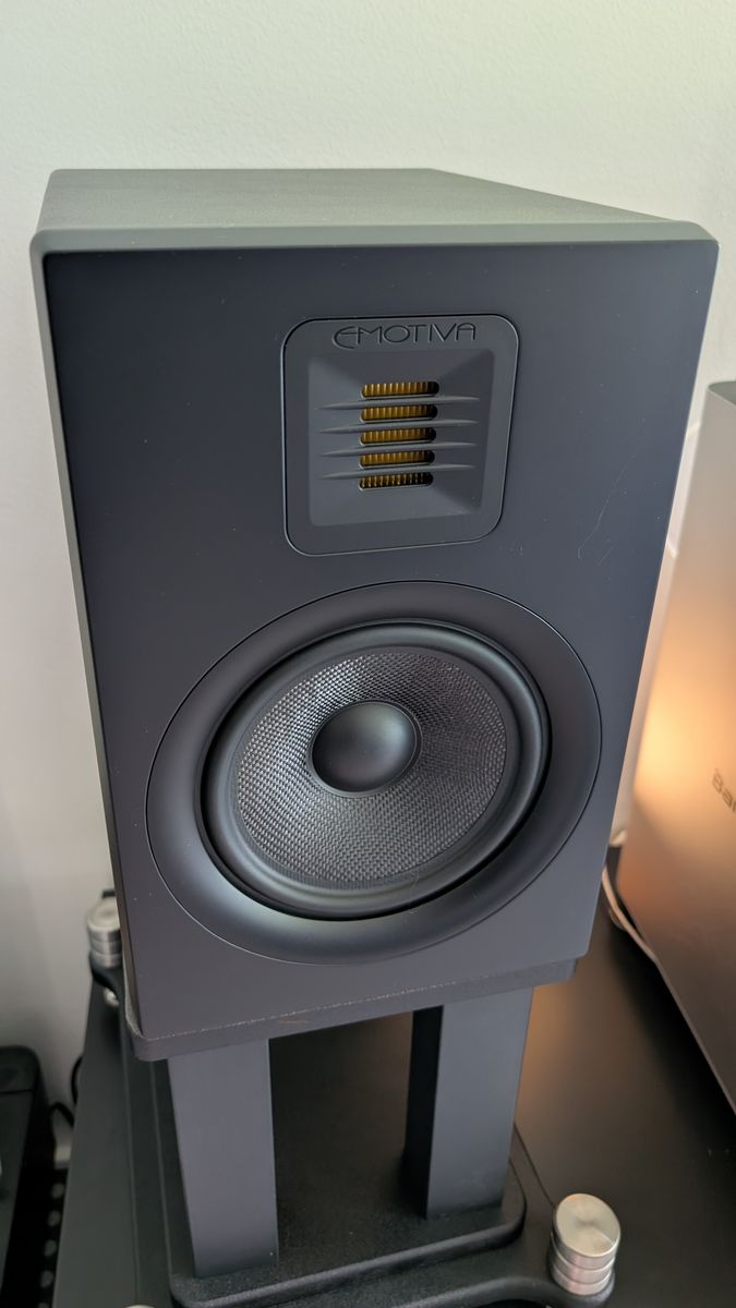 Emotiva XB2 Bookshelf Speakers (pair)