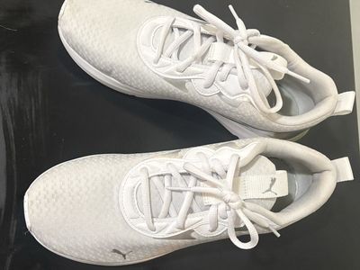 PUMA Women's White Athletic Running Shoes Size US 9.5