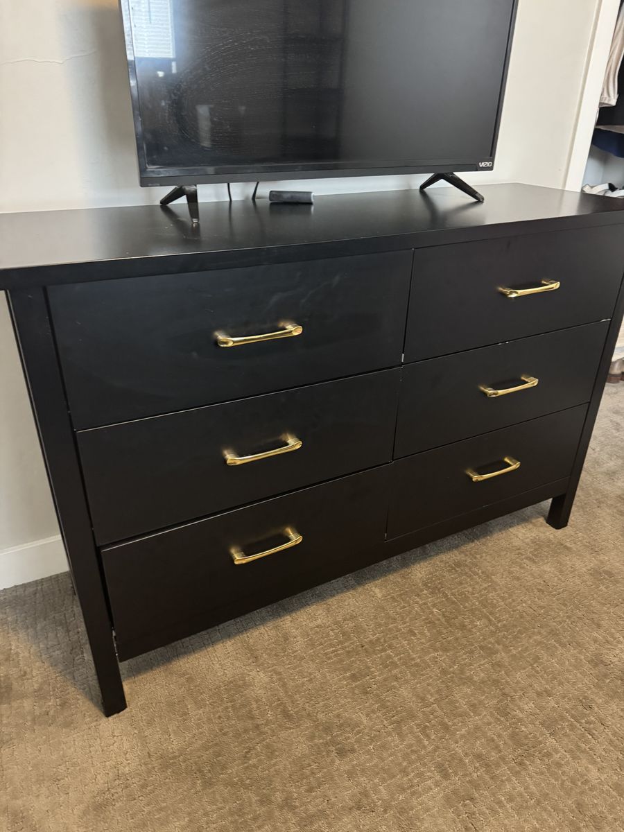 Black Dresser