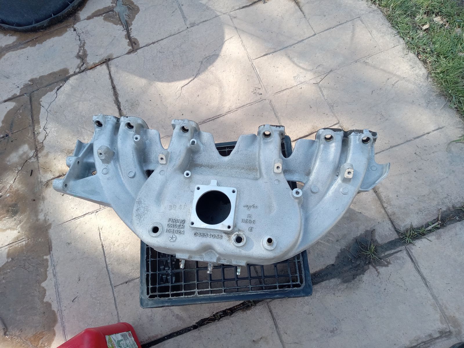 jeep 4.0 intake manifold 99-2006