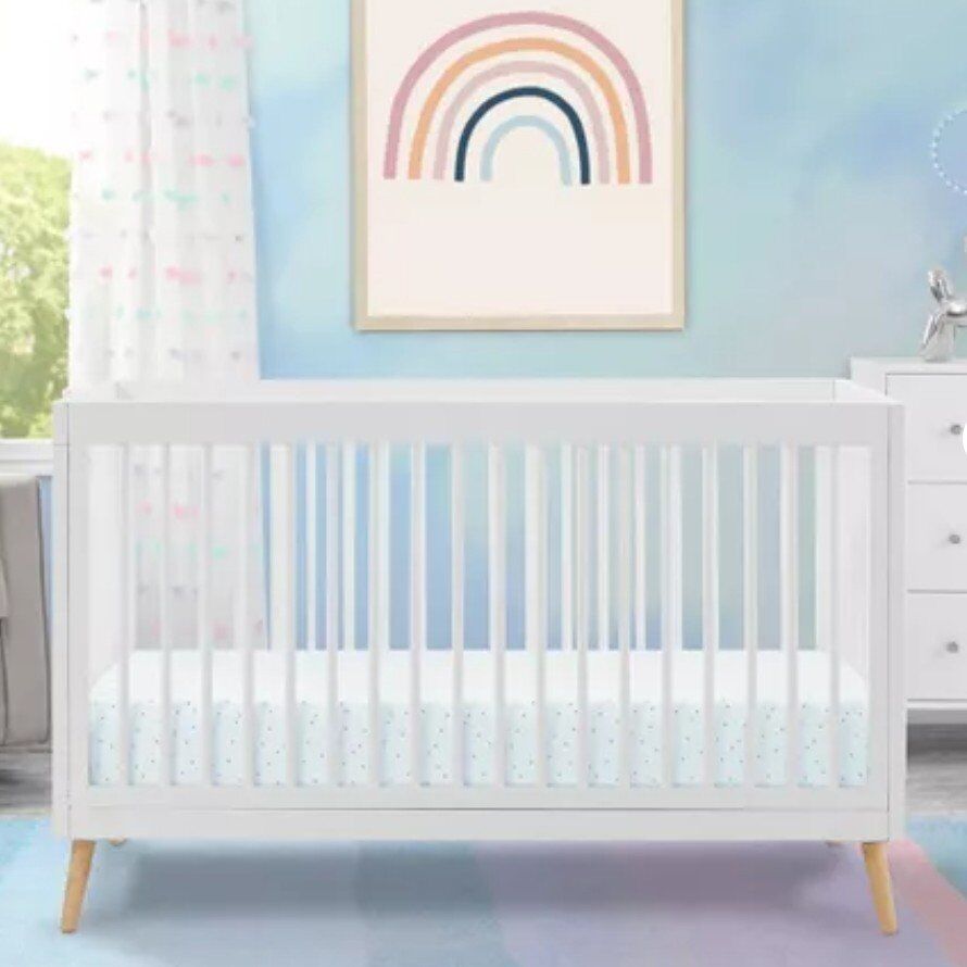 Delta Children Jordan white Crib