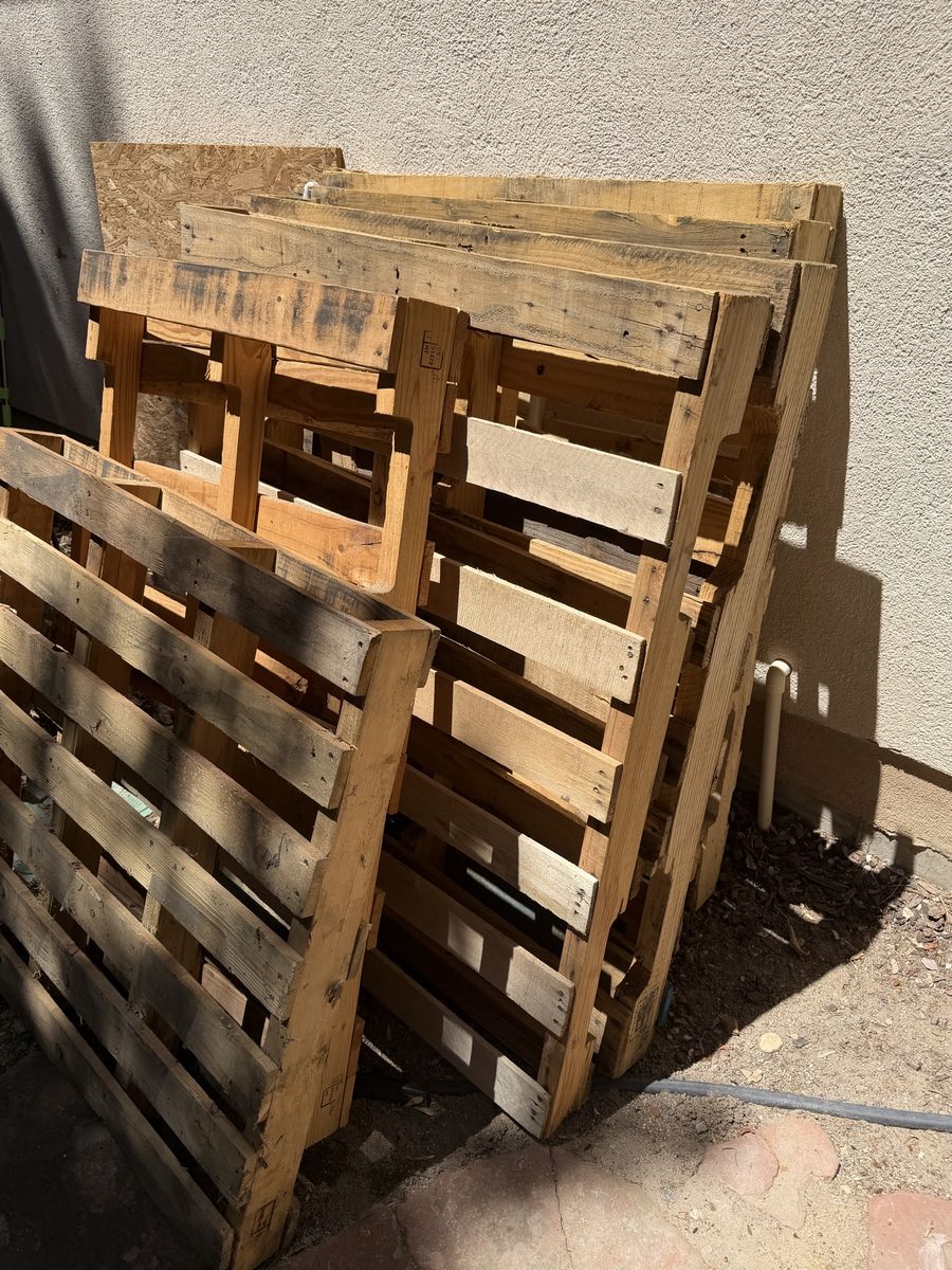 Wood Pallets