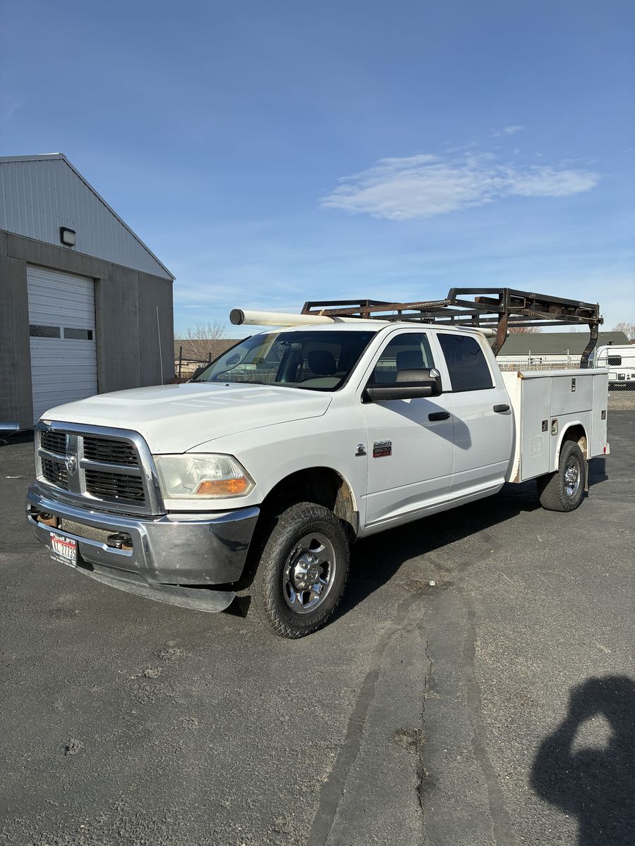 2012 RAM 3500 ST
