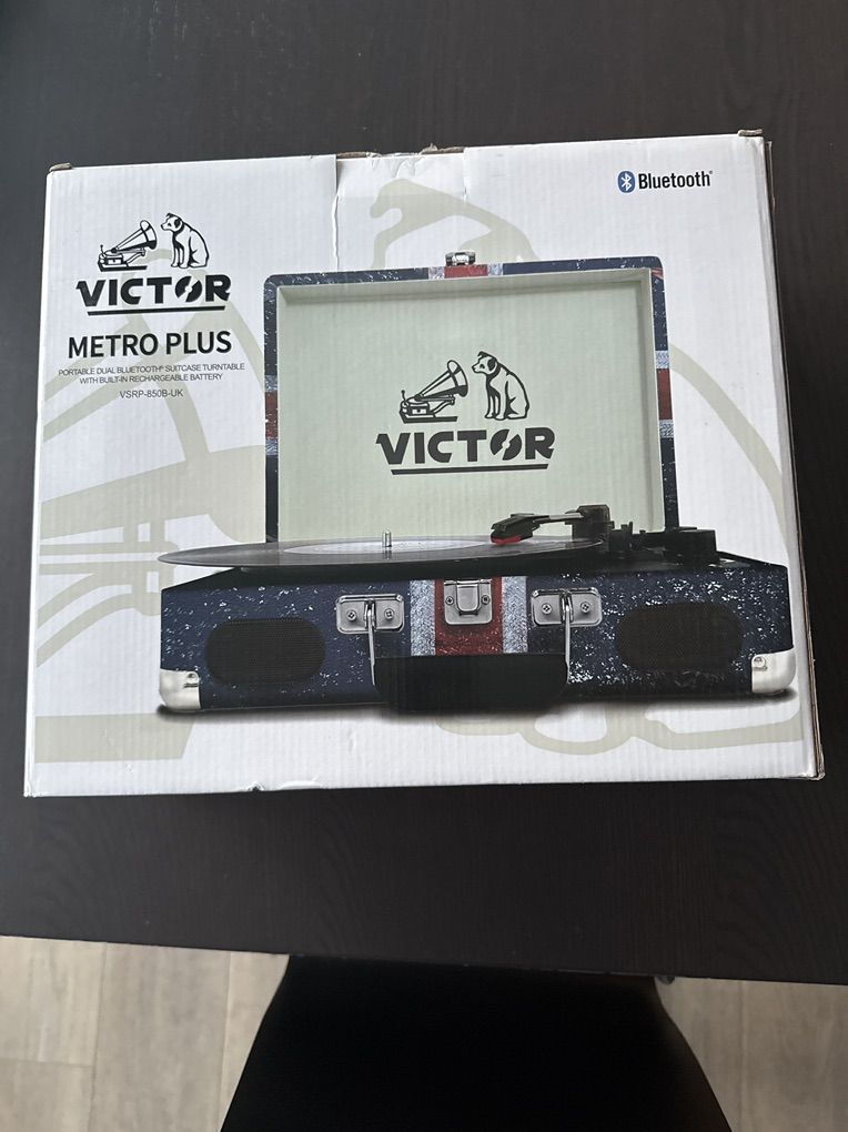 Victor Metro Plus Potable Blutooth Turntable