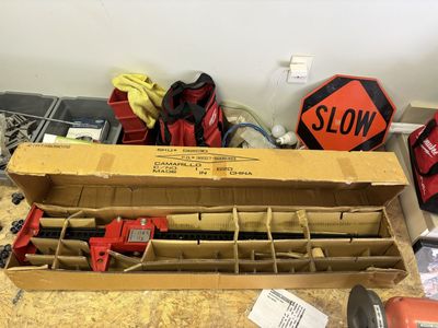 Central Machinery 48" Farm Jack