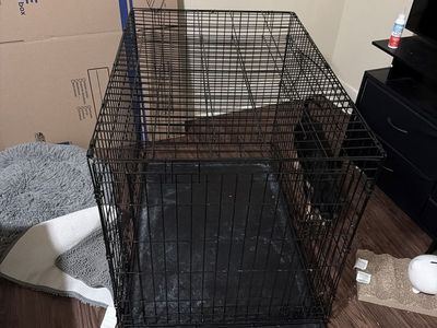 Large Black Wire Dog Crate with Tray