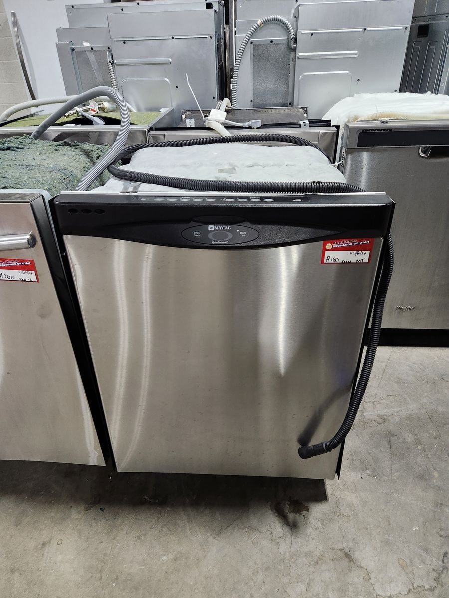 GREAT MAYTAG STAINLESS STEEL DISHWASHER