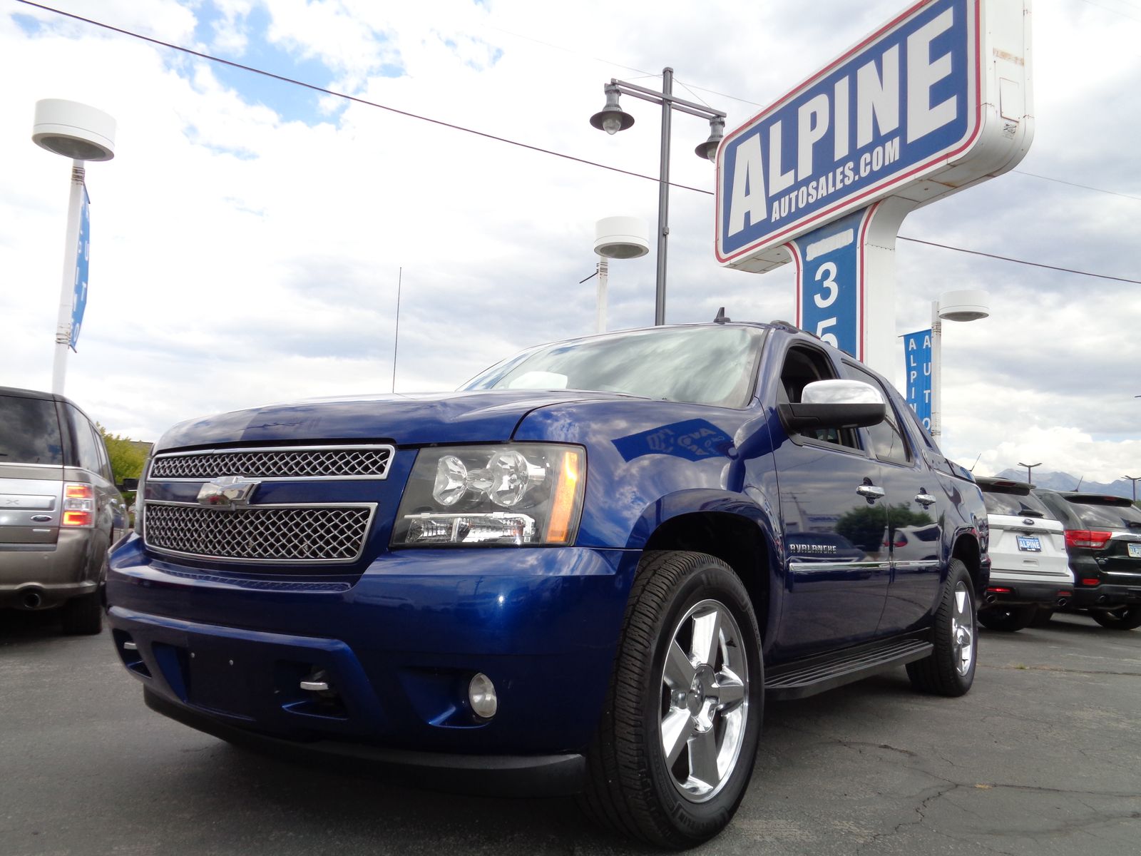 2013 Chevrolet Avalanche LTZ Black Diamond