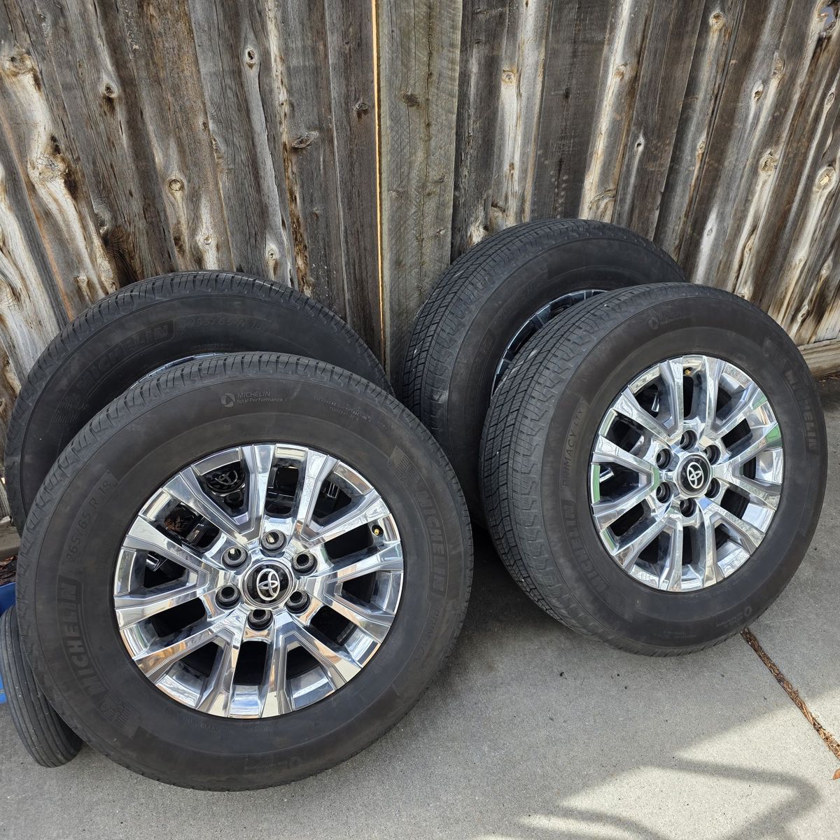 2024 Toyota Tacoma limited wheels and tires