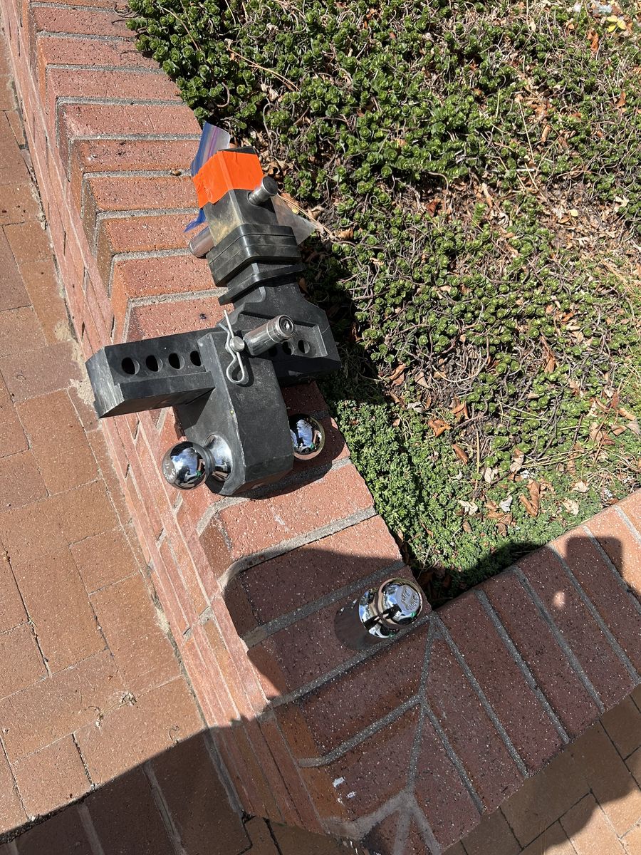 Heavy Duty Trailer Hitch