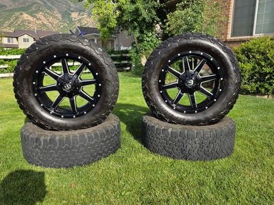 Fuel Wheels w/ BFGoodrich All-Terrain T/A KO2 Tires - LT295/60R20