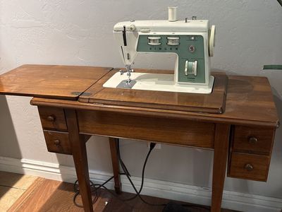 Vintage Singer Graduate Model 714 Sewing Machine with Original Cabinet
